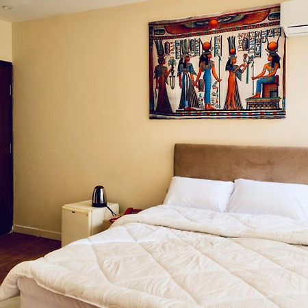 Majestic View Pyramids Inn Kafret el-Gabal Exterior foto